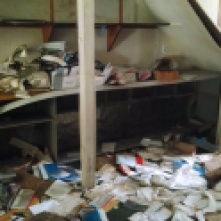 A blurry photo, but this is what I meant by the entertainment office explosion
